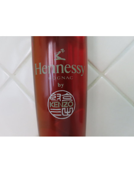 Hennessy Cognac Hennessy by Kenzo Blue 011