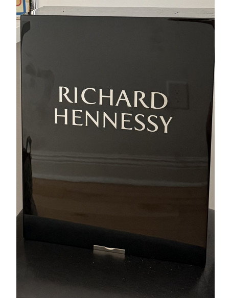 Hennessy Cognac Richard Hennessy signed by Maurice Hennessy 013