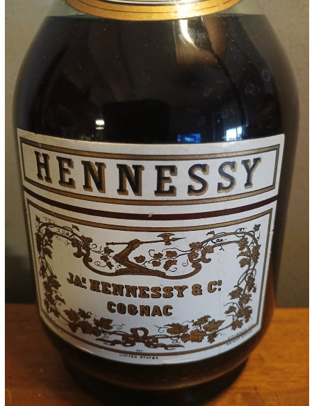 Hennessy VSOP Cognac Grande Fine Champagne (1960s, US, Wide Tapered Model) 010