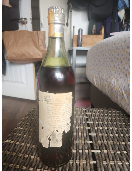 Hennessy 3 Star Cognac General Agent of China 1950s 07