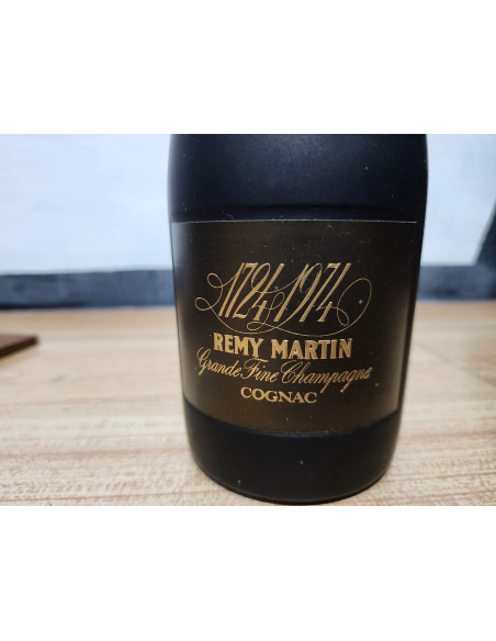 Remy Martin Cognac Remy Martin 1724-1974 Bicentenary Grande Fine Champagne Cognac 1970s 014
