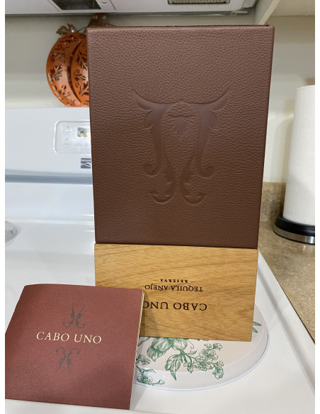 Cabo Wabo/Cabo Uno Cabo Uno Tequila Añejo Reserva Limited Edition 014