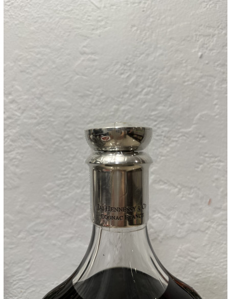 Hennessy Paradis Rare Cognac 1.5L 011
