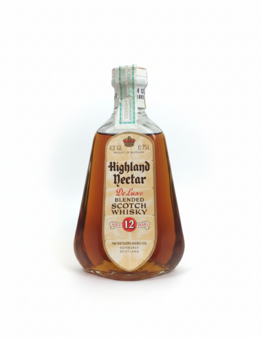 Highland Nectar  Highland Nectar 12 Year Old De Luxe Blended Scotch Whisky 1970s 01