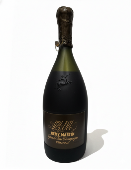 Remy Martin Cognac Remy Martin 1724-1974 Bicentenary Grande Fine Champagne Cognac 1970s 09
