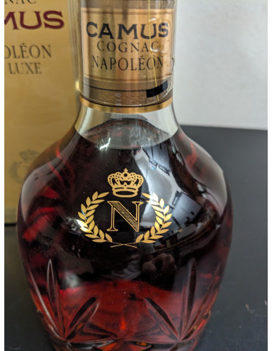 Camus Napoléon De Luxe Cognac Cut-Glass Decanter 1990s | cabinet7