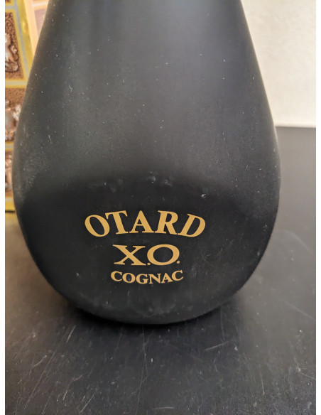 Otard XO Cognac Teardrop Bottle 1990s 013