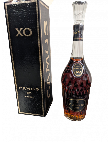 Camus XO Cognac Fluted Decanter 1990s 09