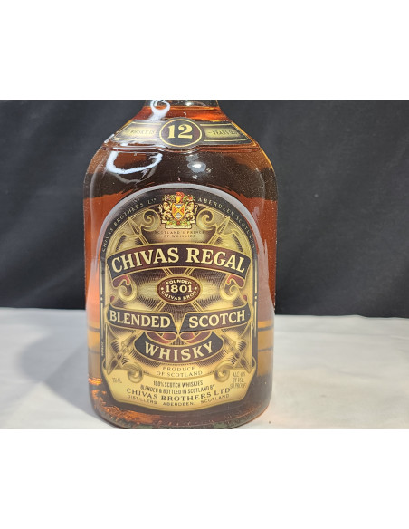 Chivas Regal 12 Year Old Blended Scotch Whisky 1990s 014