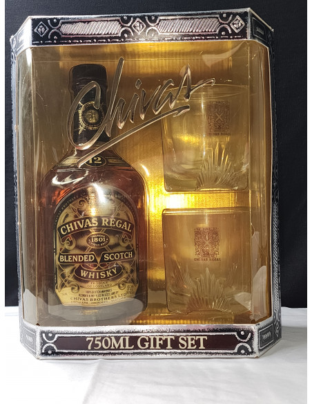 Chivas Regal 12 Year Old Blended Scotch Whisky 1990s 015