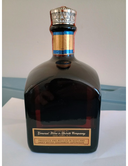 LTD Chivas Brothers Lochan Ora Liqueur 1960s-1970s 010