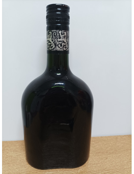 Capestaing Vieille Réserve Armagnac 1970s 010