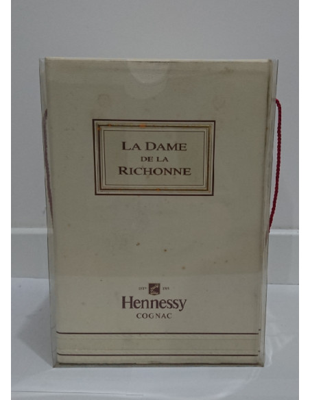 Hennessy La dame de la richonne 1980s 010