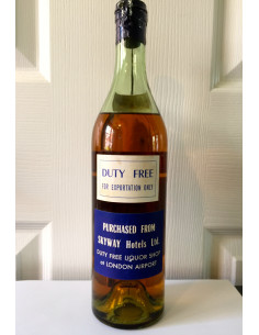 J & F Martell Very Old Pale Cognac 02