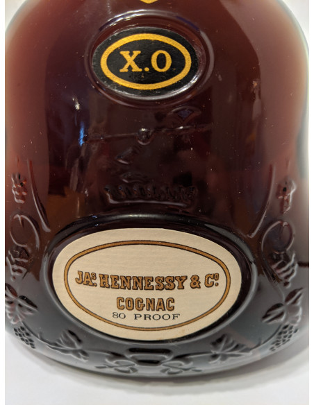 JA.s Hennessy & Co. XO Cognac 80 proof 1960s 013