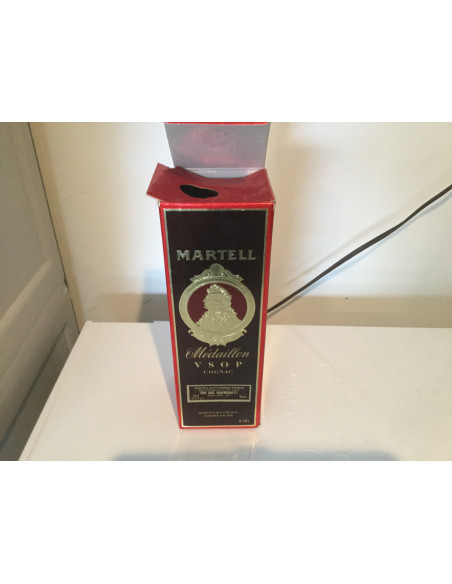 Martell VSOP Medallion Cognac 09