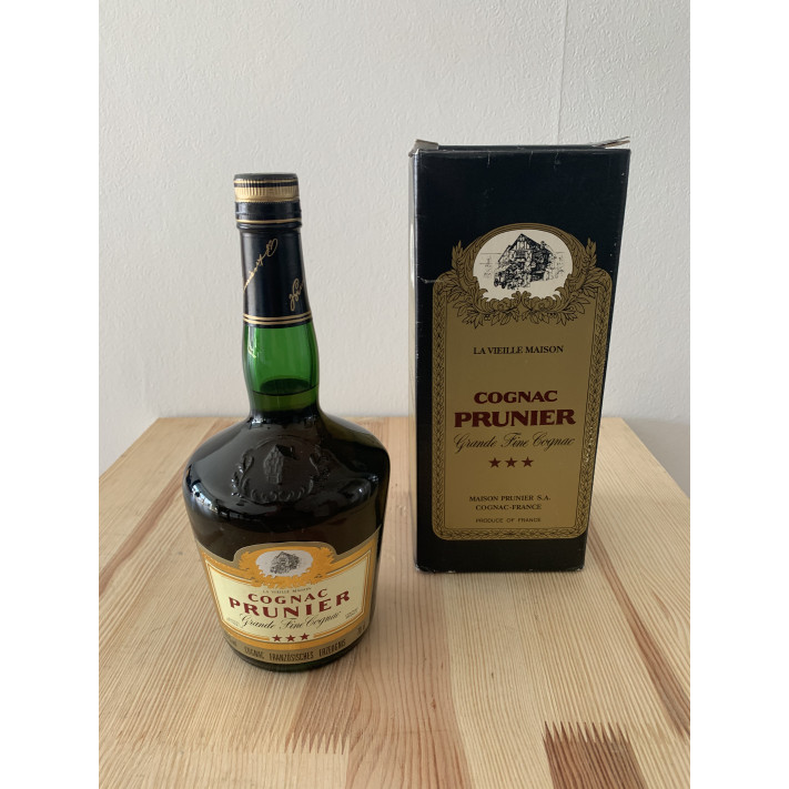 メゾン プルニエ エクストラ オールド クリスタル 箱.替栓付700ml 4497