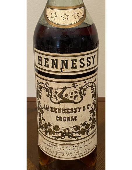 JA.s Hennessy & Co. Three Star Cognac 012