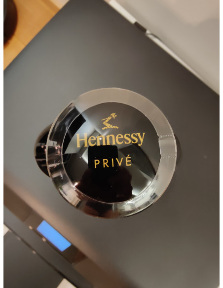 Hennessy Prive 013