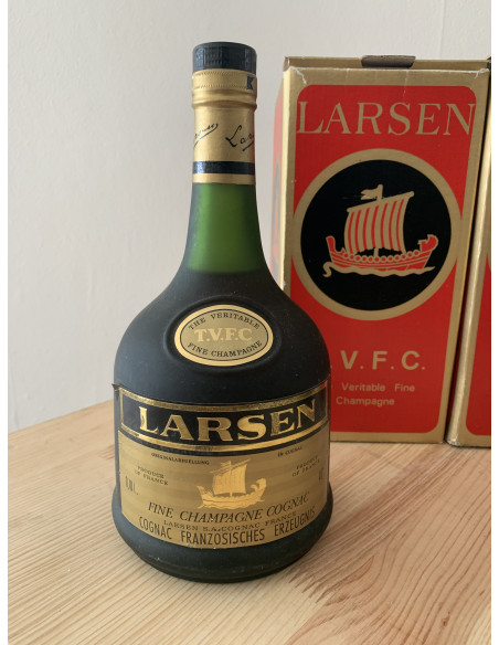 Larsen Fine Champagne Cognac 09