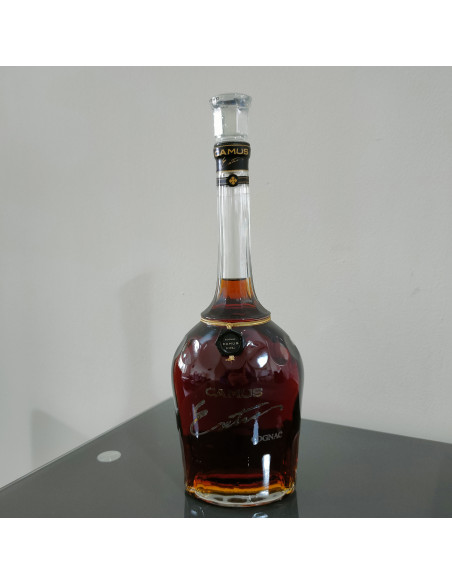 Camus Extra Cognac 1980s 014