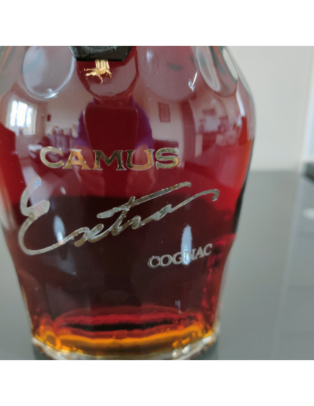 Camus Extra Cognac 1980s 012