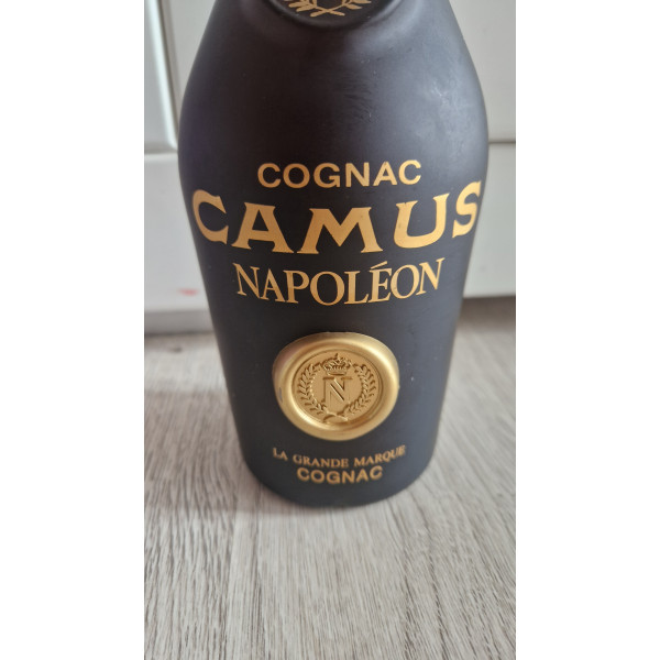 Camus Cognac Napoleon.5