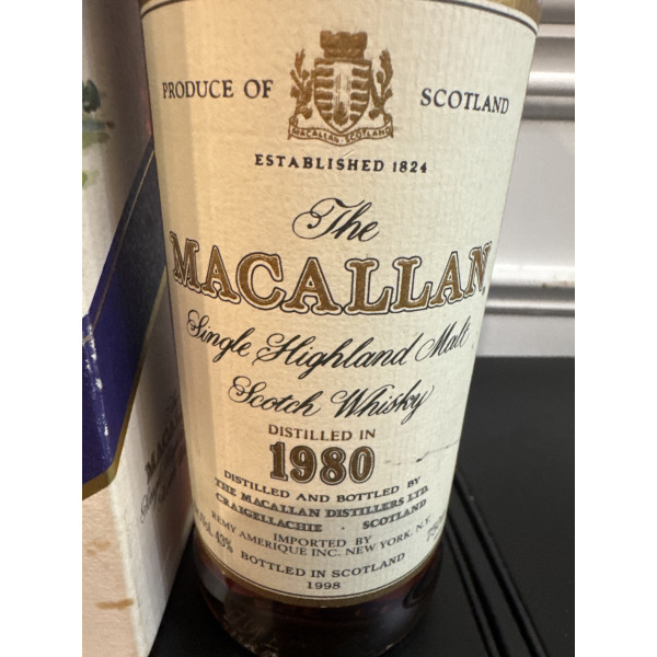 The Macallan Whisky 18 Years Old distilled 1980.5
