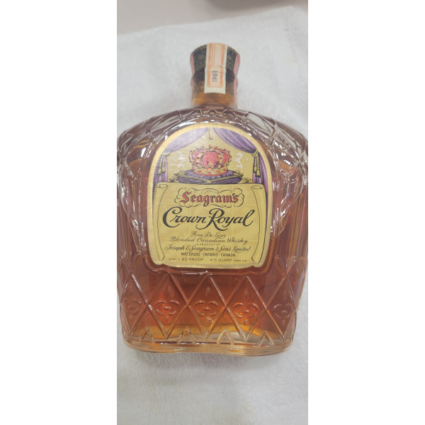 Seagram Crown royal 1961.5