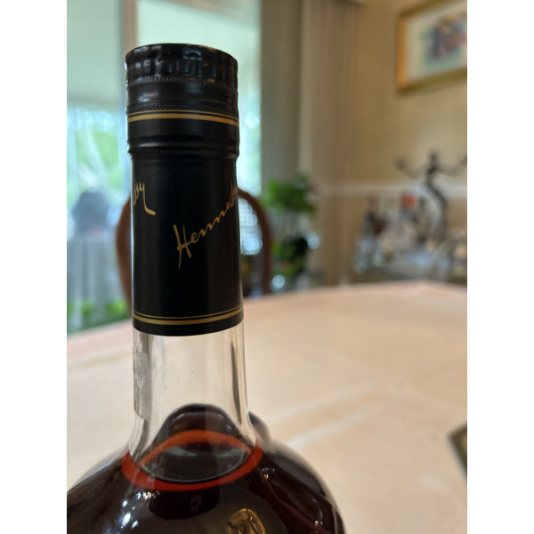 Hennessy Cognac Limited VS edition in Honor of the 44th president.3