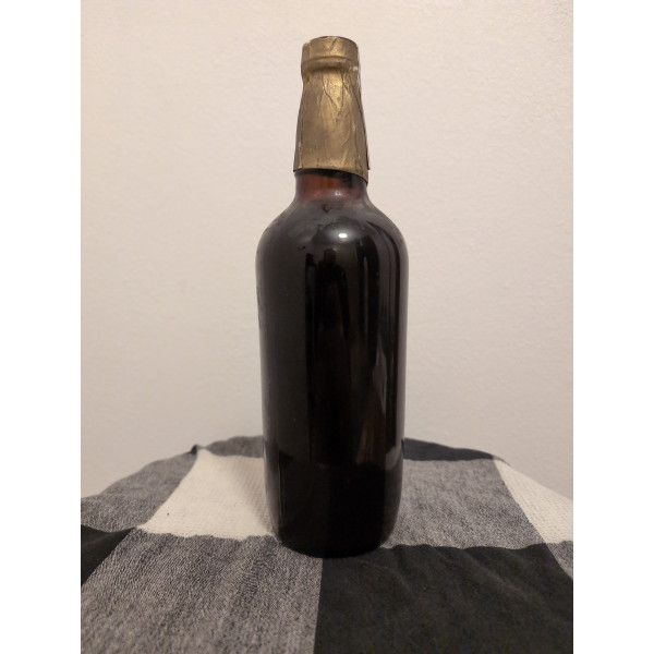 Dunbar\'s London Sloe Gin Dunbar\'s London Sloe Gin.2