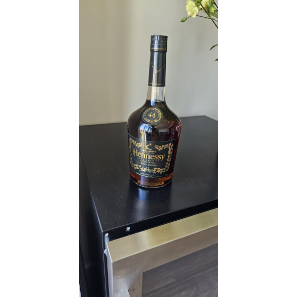 Hennessy Cognac VS Limited Edition In Honor of the 44th President.3