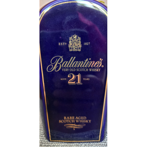 Ballantine´s 21 Years Old Ceramic Decanter.5