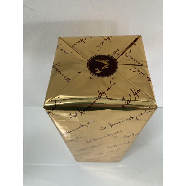 Hennessy Cognac Very Special Gift Wrapped Edition.3