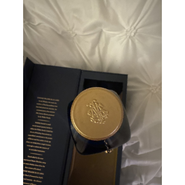 Johnnie walker Blue Label Limited Edition Design San Francisco.4