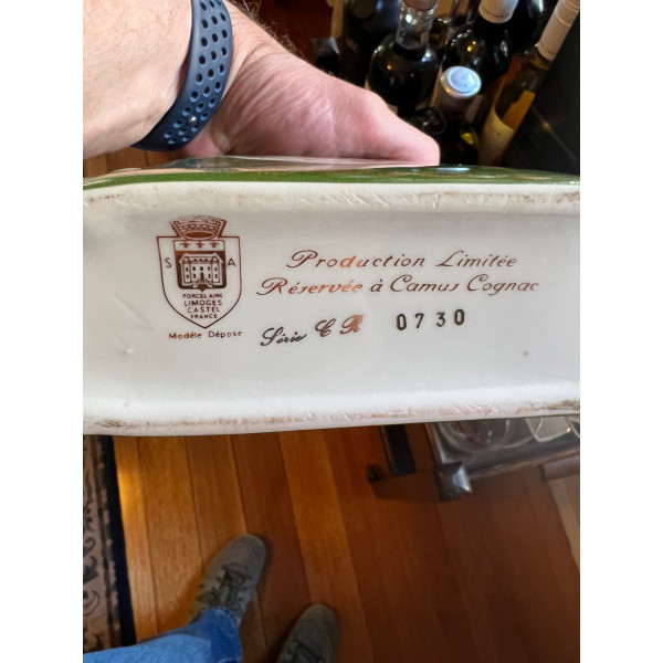 Camus Cognac Reserve a Camus Cognac.2