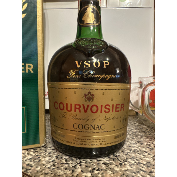Courvoisier Cognac Courvoisier VSOP Fine Champagne Cognac 4/5 Quart 1970s.5