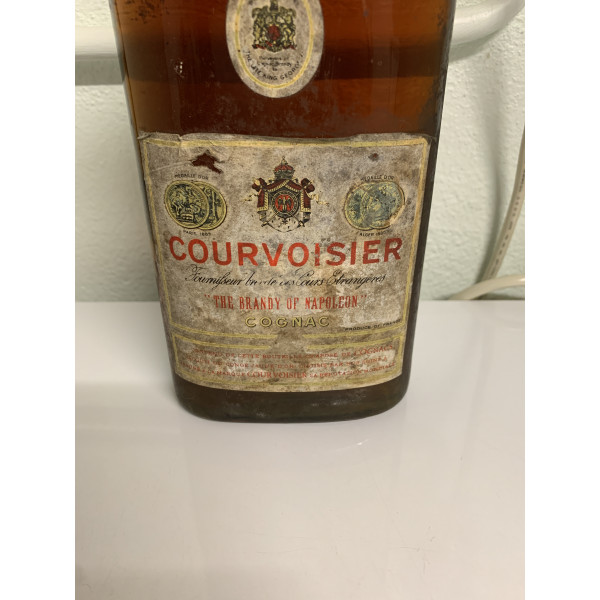 Courvoisier Cognac The Brandy of Napoleon Three Stars King George Flask.5