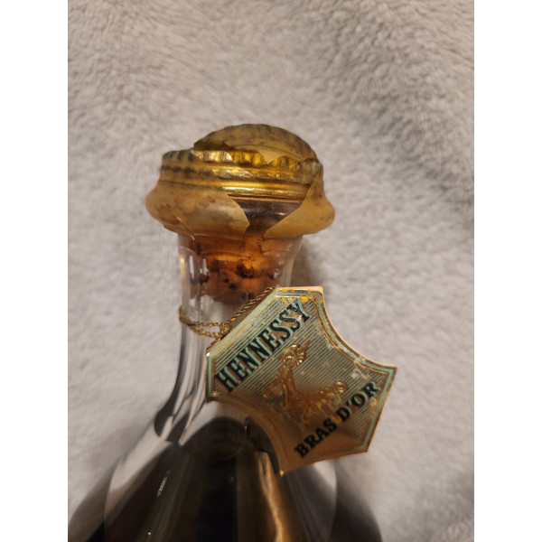 Hennessy Cognac Bras d'Or.3