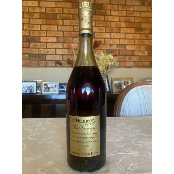 Hennessy Cognac VSOP.2