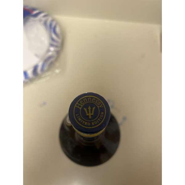 Hennessy Cognac Limited Edition VS Barbados 50th Year of Independence .4