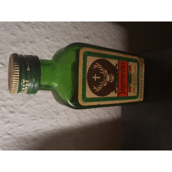 Jägermeister  Jägermeister Kräuterlikör Miniature 4cl 1970s.1