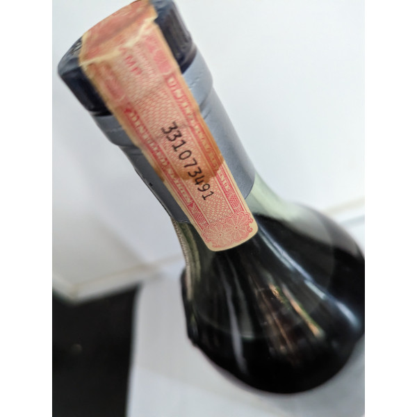 Martell Cognac Cordon Bleu Red Ribbon.3