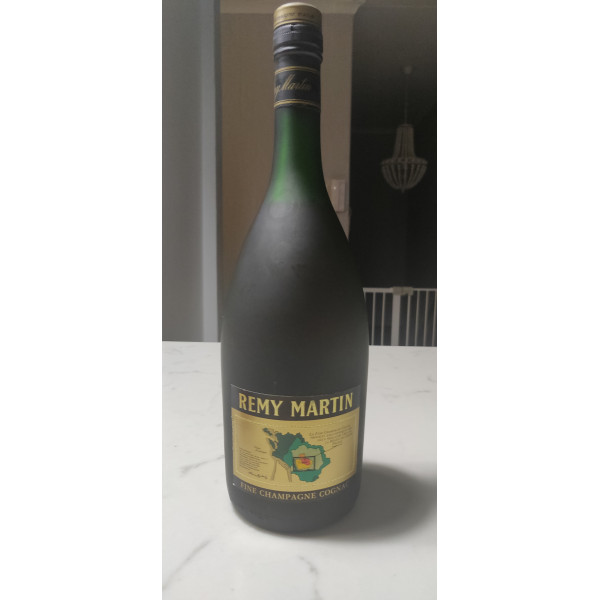 Remy Martin Cognac Remy Martin Cognac Fine Champagne VSOP 1L.2