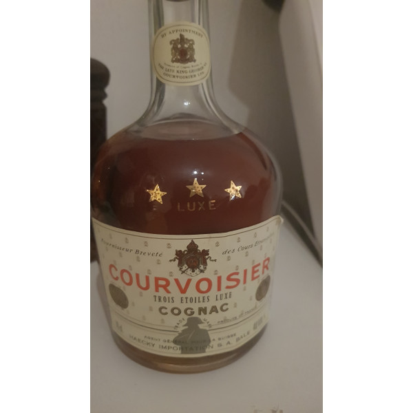 Courvoisier Cognac Luxe 3 stars.5