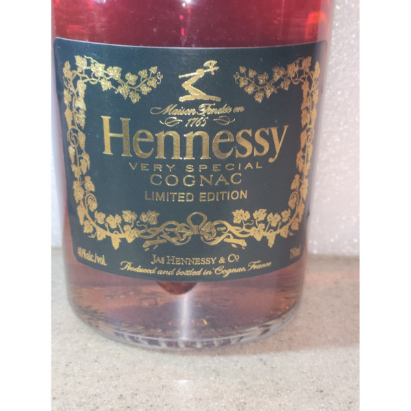 Hennessy Cognac VS Special Edition in Honor of the 44th President.5