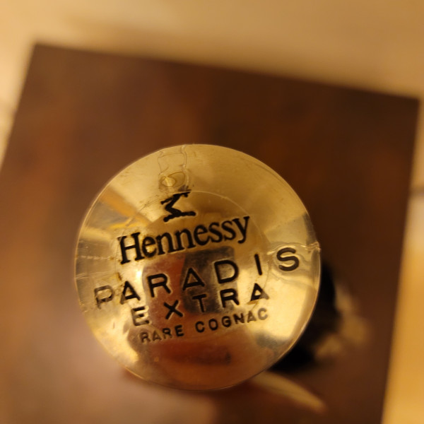 Hennessy Cognac Paradis Extra Rare.4