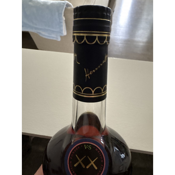 Hennessy Cognac Limited Edition VS KAWS \"XX\".3