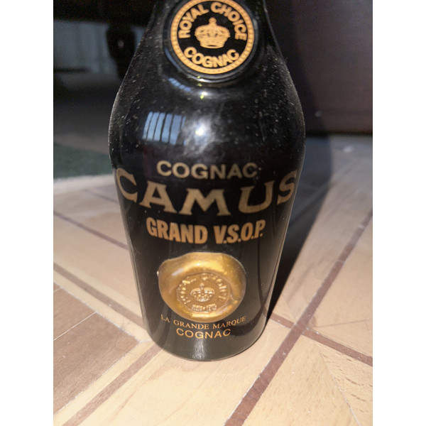 Camus Cognac Grand VSOP La Grande Marque 1970s.5