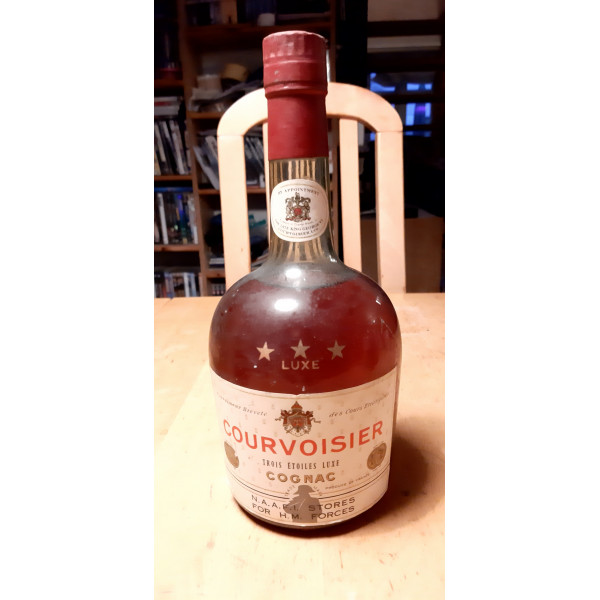 Courvoisier Cognac Trois Ètoiles Luxe.1